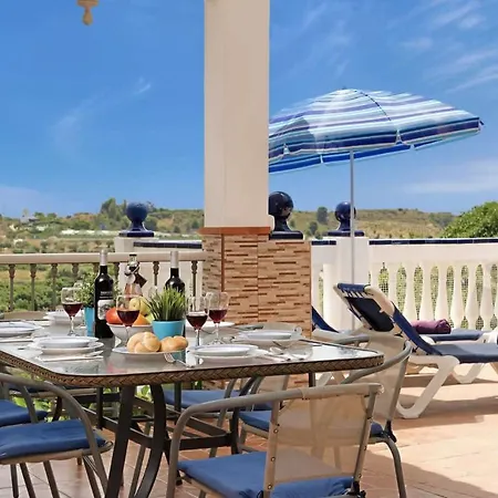 Villa Sanchez Y Rico